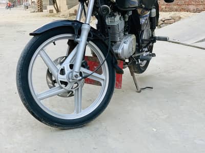 Suzuki gs150 self start 0312706660/4