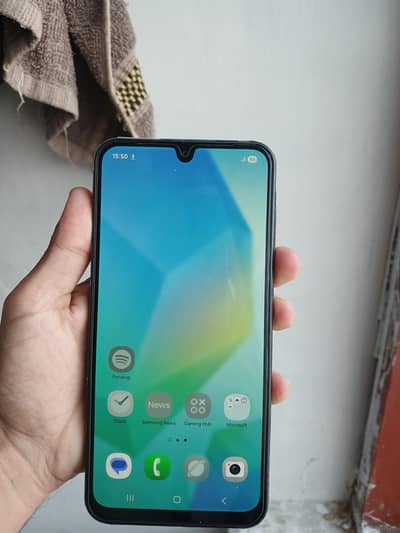 Samsung A16 8GB ram 256 GB room  10/10 condition  with box  everything