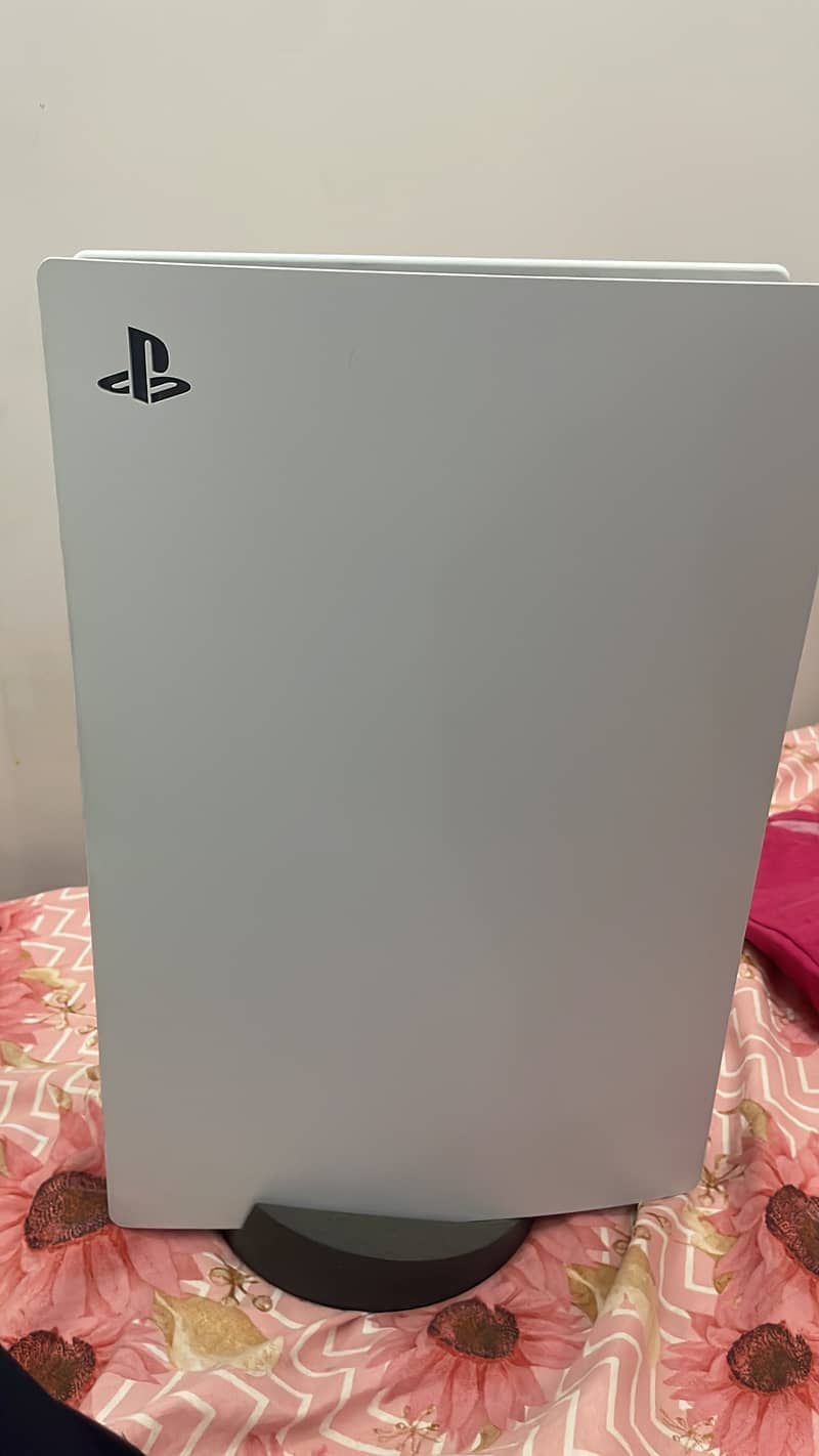 PS5 CONSOLE 3