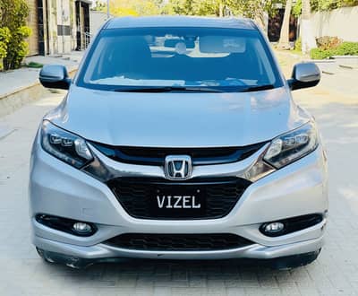 Honda vezel 2014 model 2018 register excellent condition