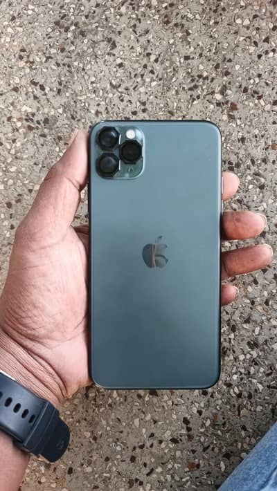 Iphone 11 Pro Max for urgent sale