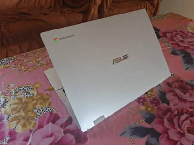ASUS Chromebook CX1500CKA - 128GB /8GB RAM 10/10 - Condition + Charger