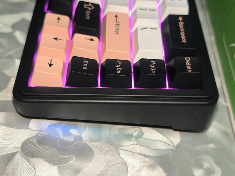 AULA mechanical keyboard 2