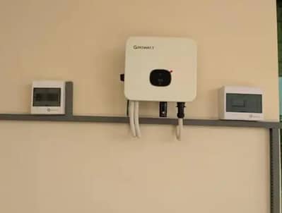 solar installation solar inverter repairing elevated structure