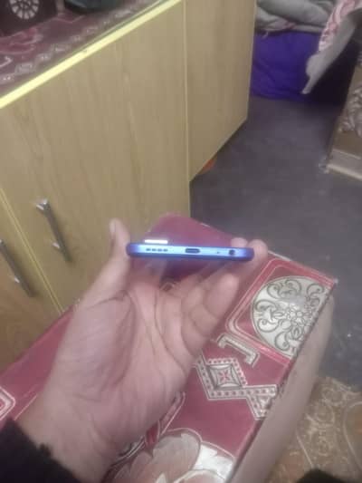 vivo y21