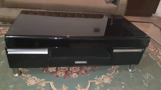 am selling my center table