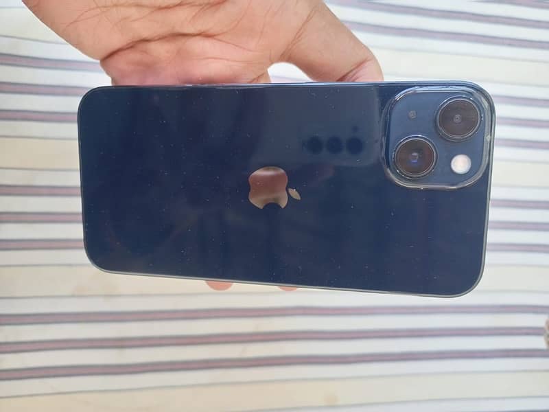 iPhone 13 (without box) 0