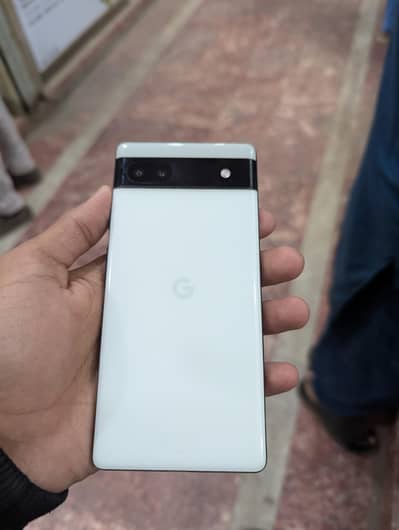 6a full fresh pice hy no dot no shade koi bi fauld nhi hy