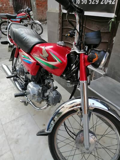 like new Honda 70 bike