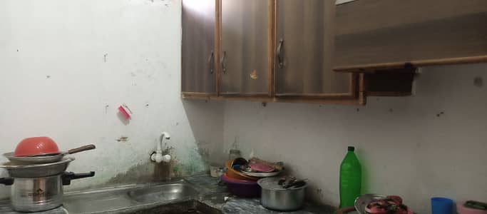 5 marla upper portion for rent in johar town phase 2