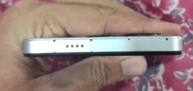 I m selling tecno 20c  4+4/128 PTA approved