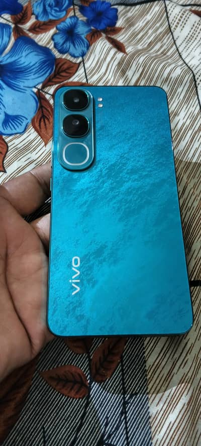 vivo y200 8gb 256gb Diba charger sath