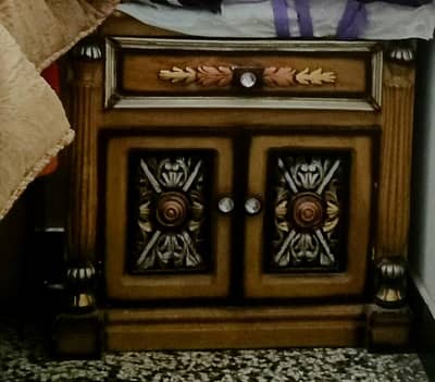 King size bed for sale with dressing table and 2 side tables