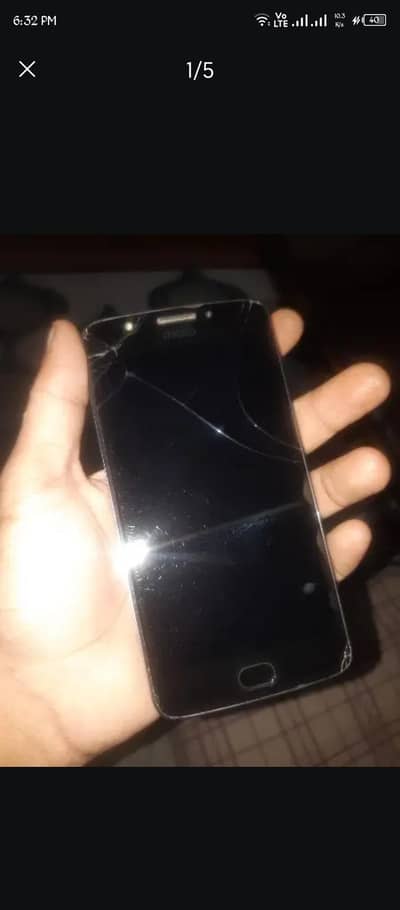 Motorolla e4 2gb ram 16gb rom read add