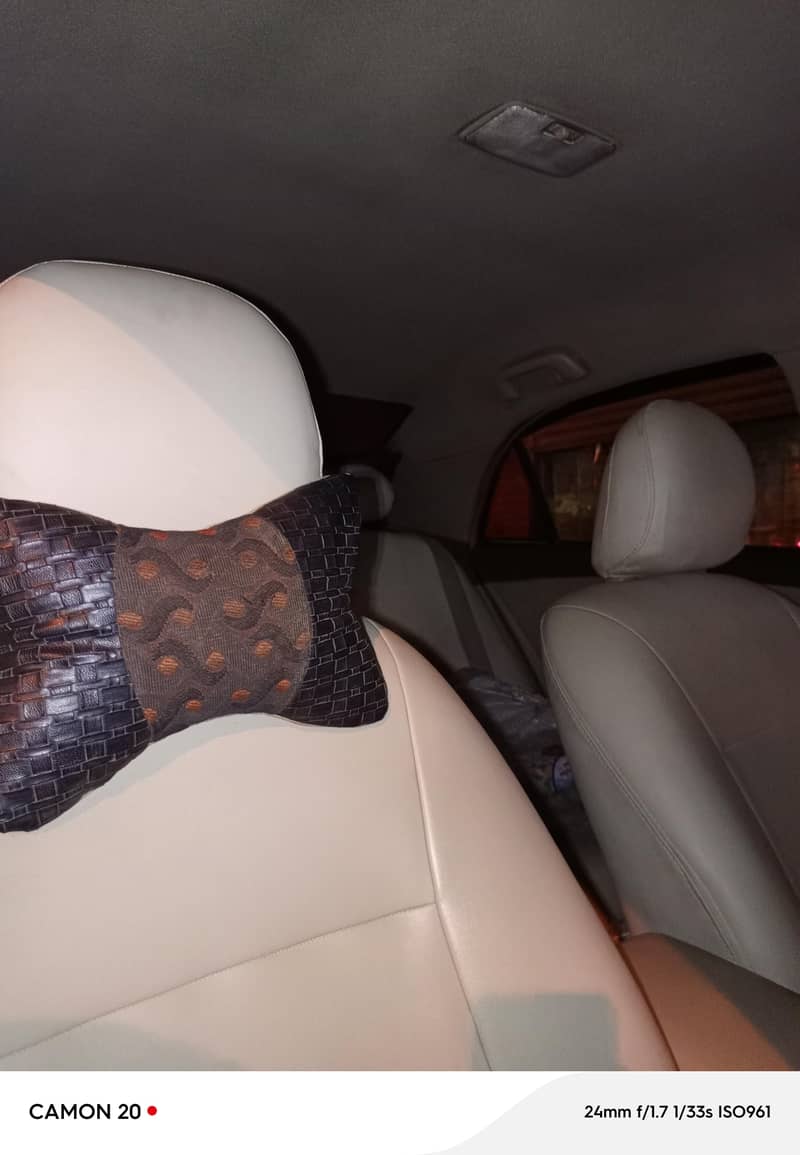 Corolla 2011 model 16