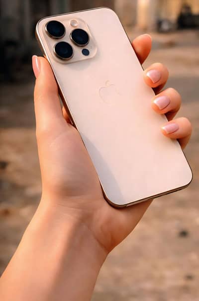 ihone 16 pro max 256gb Desert Titanium JV Lock Non PTA 10/10