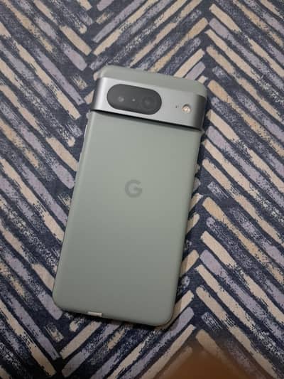 Google Pixel 8 Official