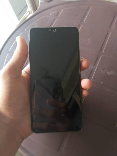 achcha mobile hai Koi masla Nahin hai 4GB 64 GB wala hai front camera