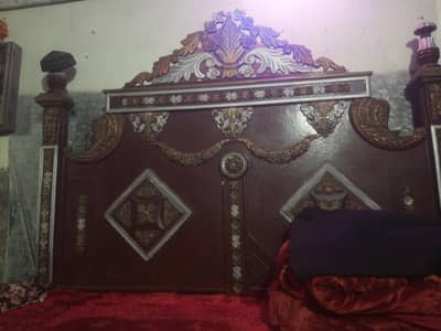 bed dresing shkees side table