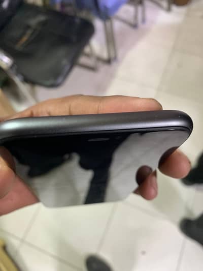 I phone 11 non pta MDM country lock