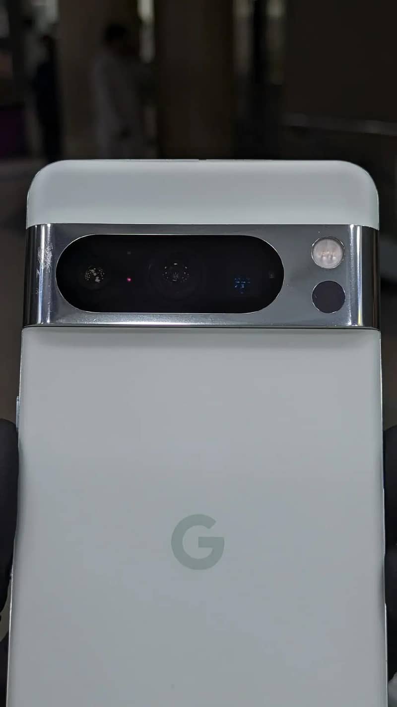 Google Pixel 8 pro 1