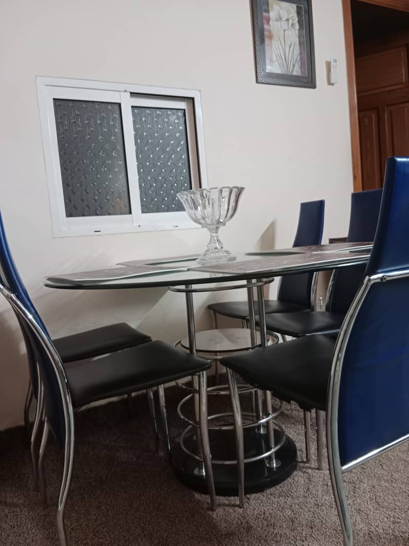 stylish mini dinning table 5