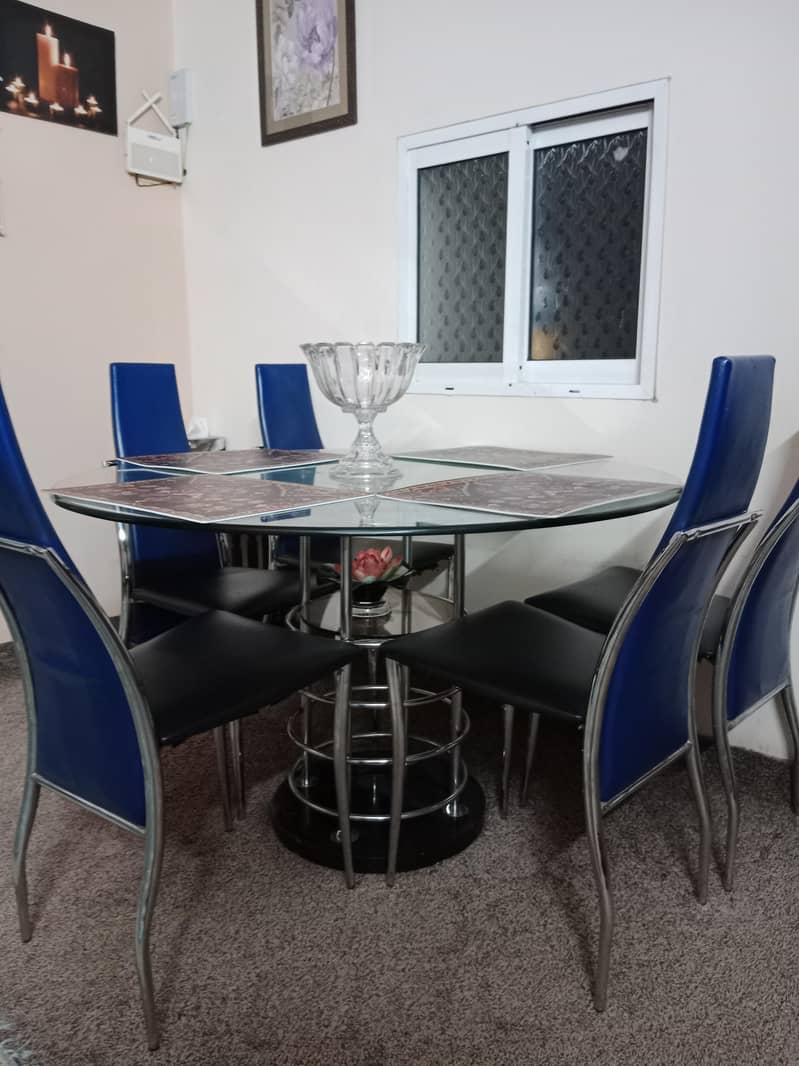 stylish mini dinning table 6