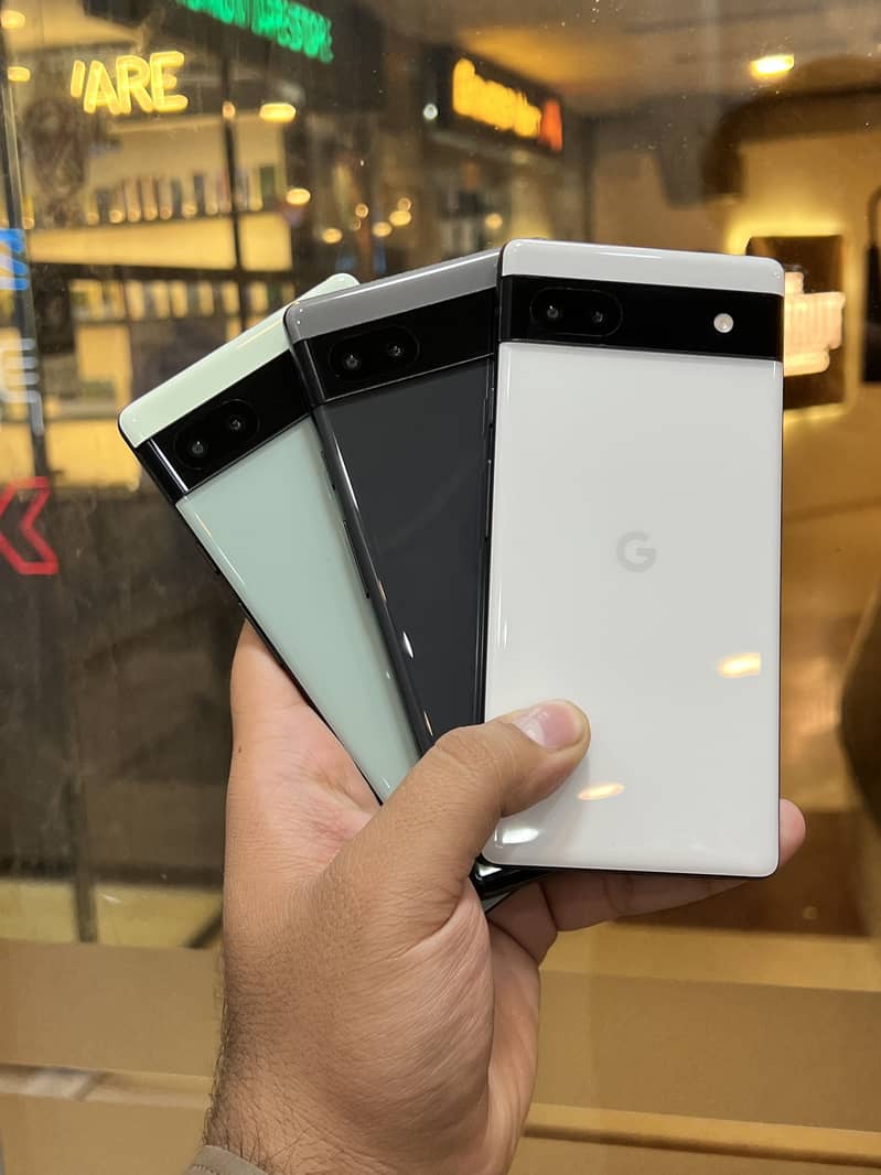 Google Pixel 6A 1