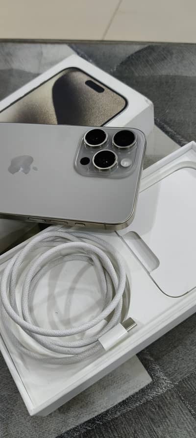 condition 10 by 10  100 health 42 cycle 1 hand use.