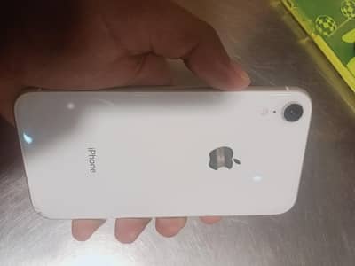 Iphone xr 64gb with charging lead