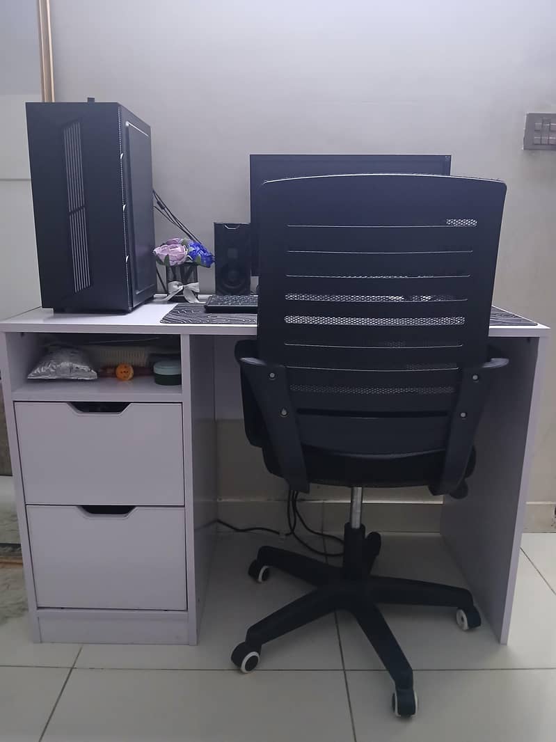 study table with chair 2