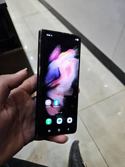 0.3. 2.8. 4.6. 3.3. 5.3. 9 whatsapp