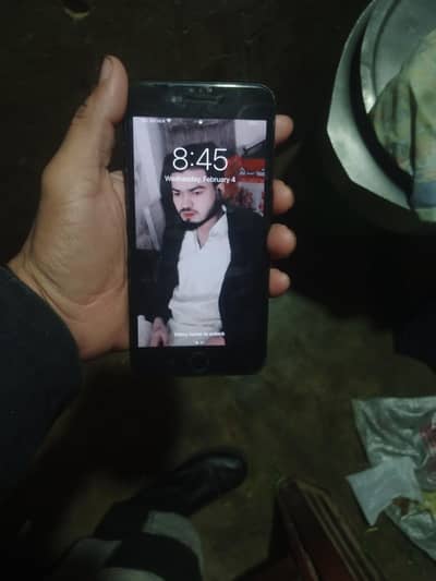 iphone 7 plus 128GB non Pta oynly mobail