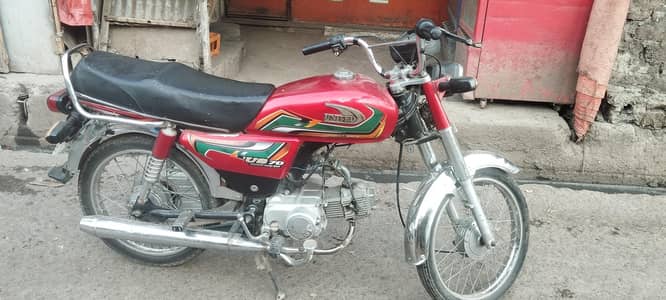 United-70 Very Good Condition,