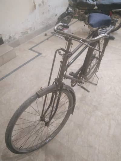 argent sel acchi condition mein hai