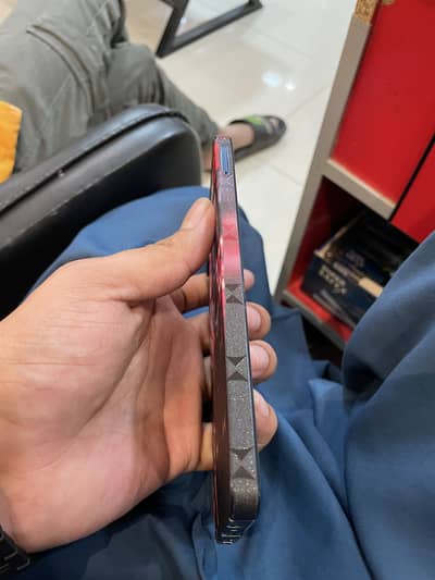 Samsun ao6 only mobile he 4+128 bilkul oka mobile he