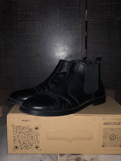 Chelsea Shoes (Boots)