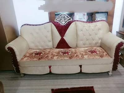 5 seater sofa urgent sell