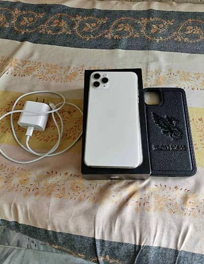 iPhone 11 pro max 256 GB pta approved