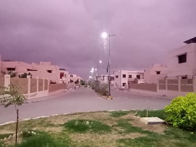 Single Storie House For Sale 120 Yrd