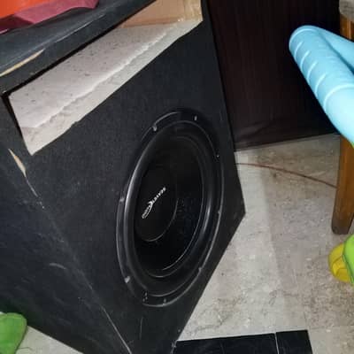 woofer with box urgent sell (Home size Box)