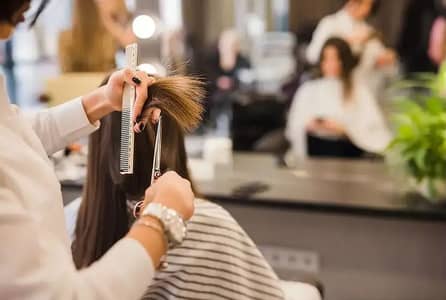 Female Hair Stylist / Hair Technician Required – Johar Town, Lahore