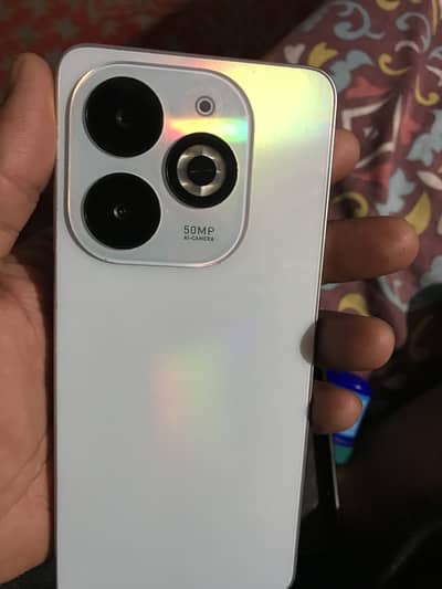 Infinix smart 8pro 4+4/128