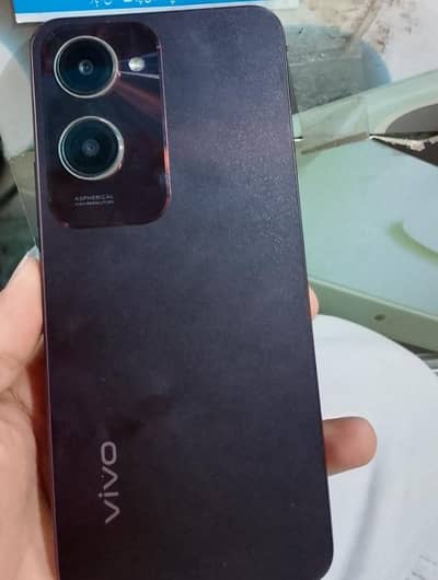 vivo Y 18 6/128