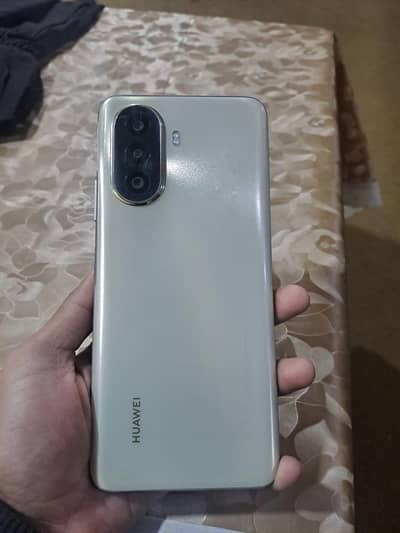 Huawei nova y70