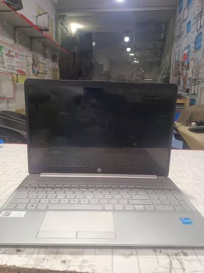 HP NOTE BOOK 15S CORE i3/11 GEN