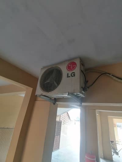LG AC 1.5 used for sale