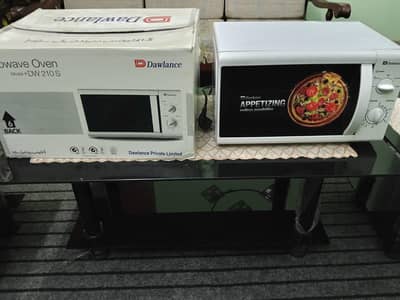 Dawlance DW210S Microwave Oven