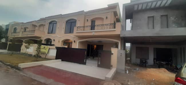 10 marla house for sale in bahria enclave Islamabad