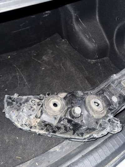 Yaris Car light Only 1